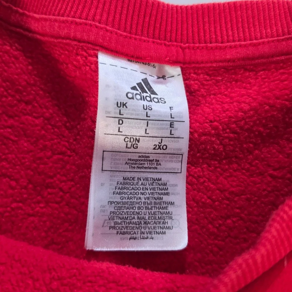 adidas crewneck sweatshirt